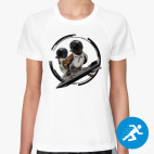 Женская спортивная футболка