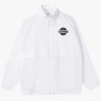 Ветровка с капюшоном