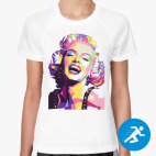 Женская спортивная футболка