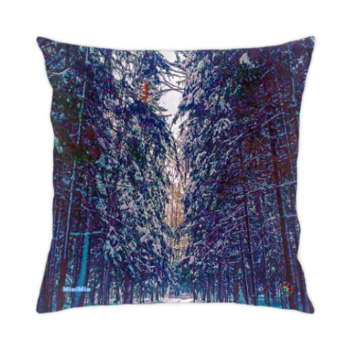 Подушка с принтом Зимний лес