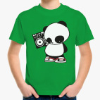 Панда с магнитофоном