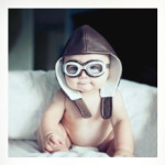 Малыш летчик