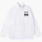 Ветровка с капюшоном