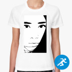 Женская спортивная футболка