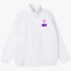 Ветровка с капюшоном